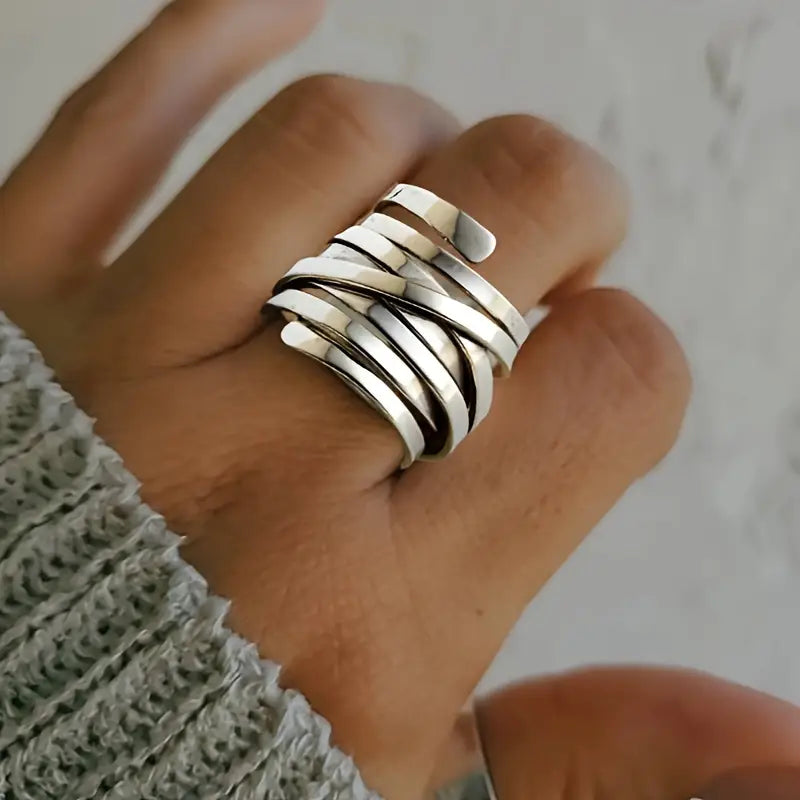 Renata - Anillo de Plata Vintage Elegante